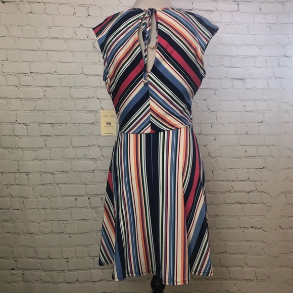 Striped Chevron Keyhole Skater Dress - Picture 2 of 7